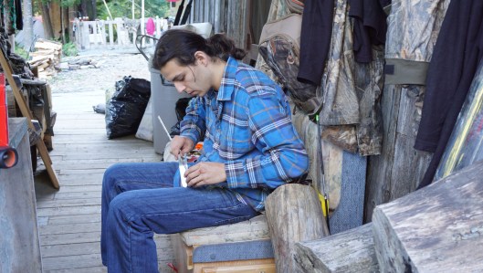 river-gluing-teathers